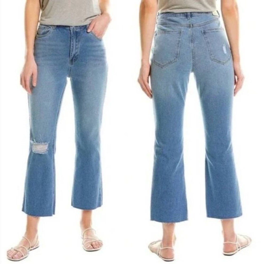 Avec Les Filles Blue Ankle Length Flare Raw Hem Blue Jeans Size 27